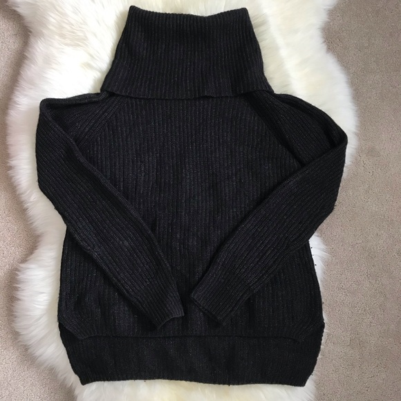 CLUB MONACO Dark Grey Wool Sweater - M - Picture 5 of 8